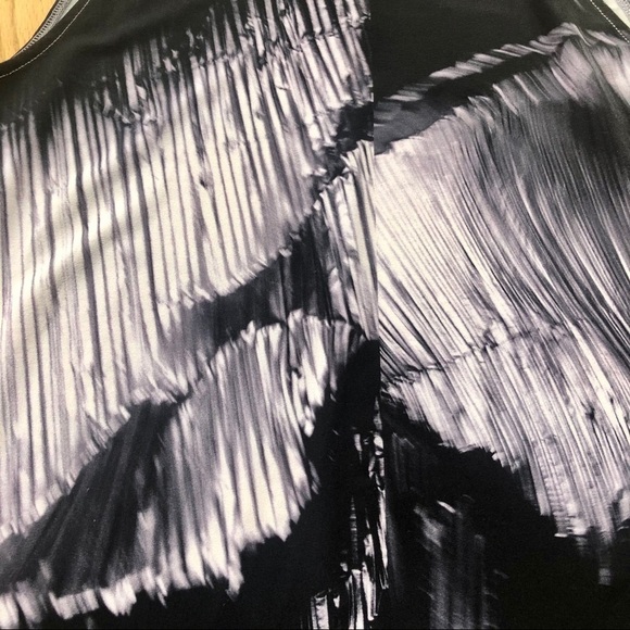 NWT Paul Smith DIGITAL PRINT MOCK NECK SLEEVELESS TOP PURPLE -M - Picture 6 of 10